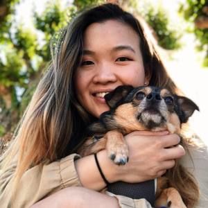 Meet your Posher, Mia